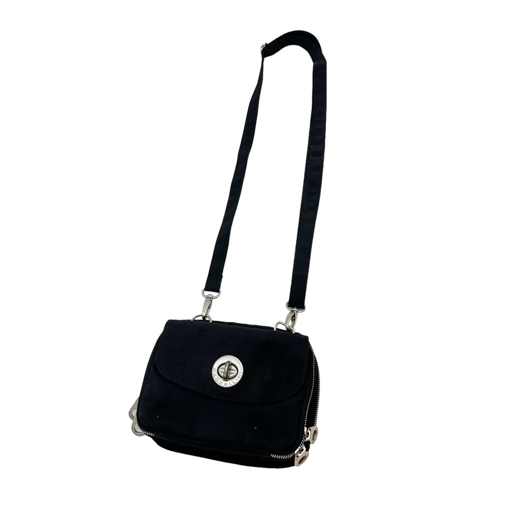 Baggallini | Black Turn Lock Small Crossbody Bag‎